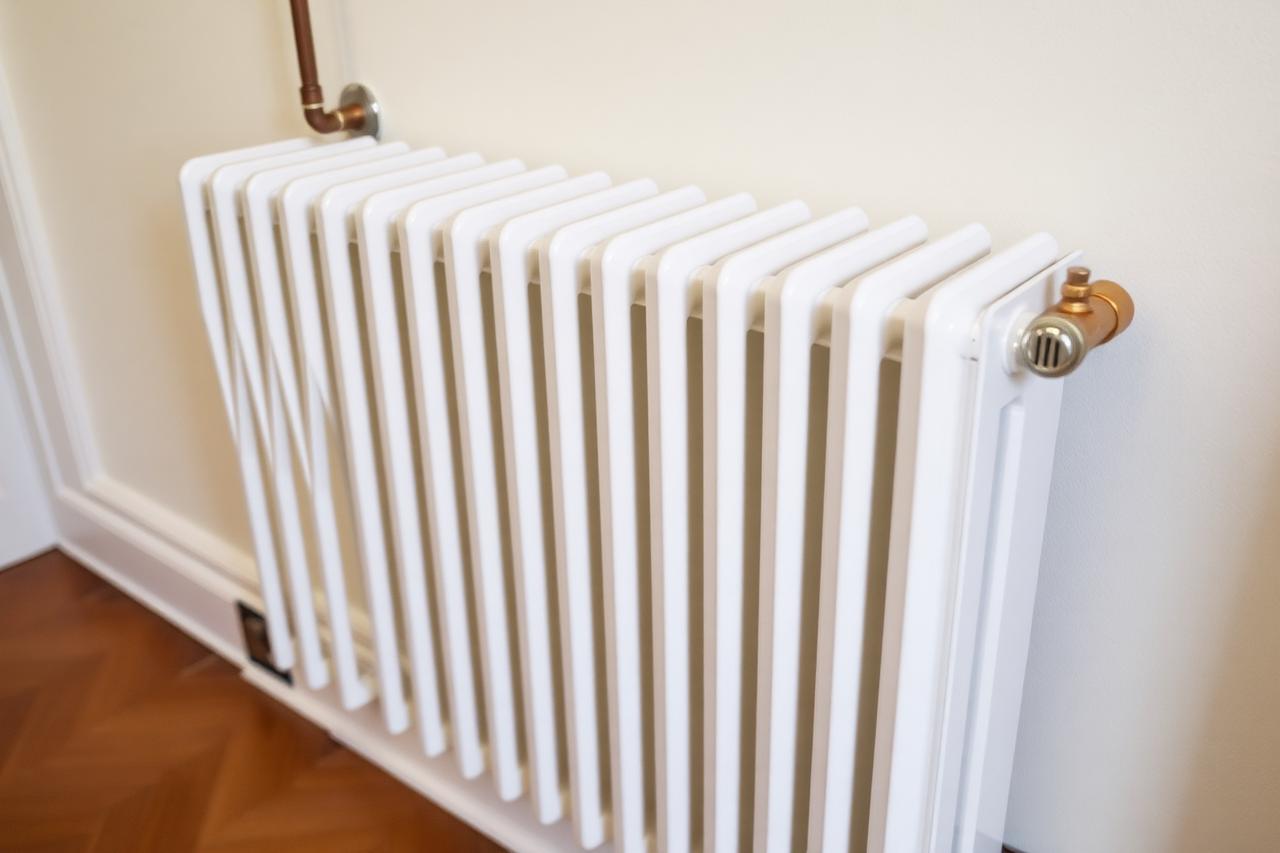 Radiateur remis en service avec robinet thermostatique neuf